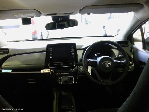 乗用車1台入庫しました。