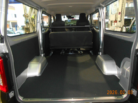 ワンボックスバン1台入庫しました。