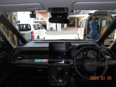 ミニバン1台入庫しました。