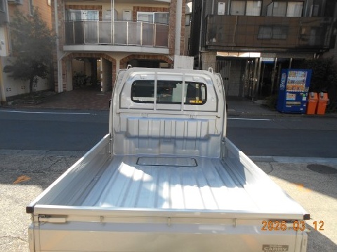 軽トラック1台入庫しました。