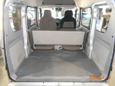 軽ワンボックスバン2台入庫しました。