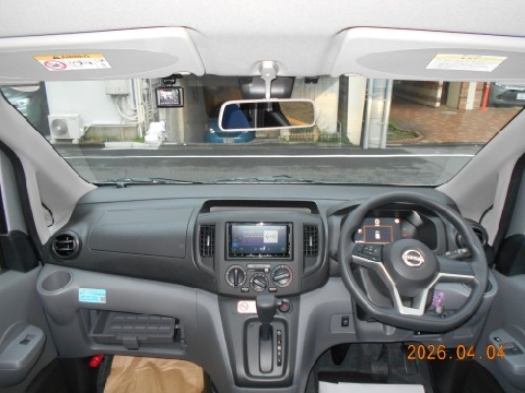 小型ワンボックスバン1台入庫しました。