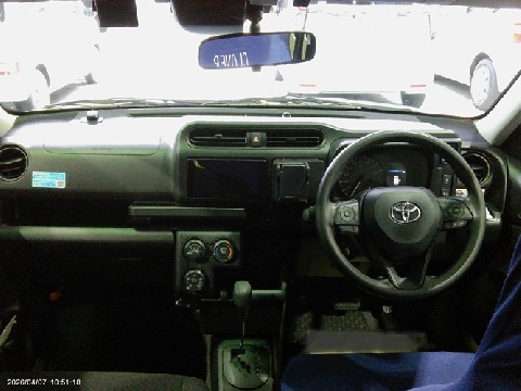 小型商用車1台入庫しました。