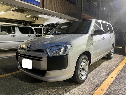 小型商用車HV1台入庫しました。