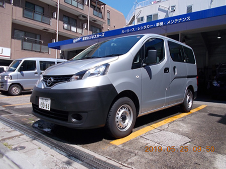 カーリースで契約した車が納車されるまでのつなぎが必要...