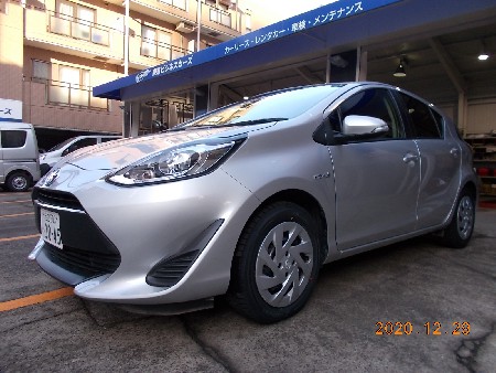 新車がくるまでのつなぎとしてマンスリーレンタカーを探...