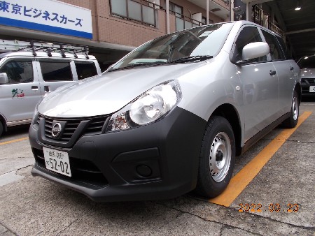 社有車の修理期間中の移動車としてマンスリーレンタカー...