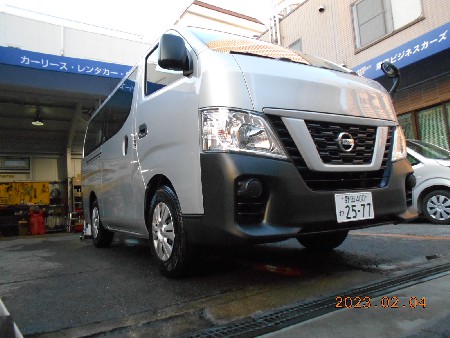 社有車が足りなくなったため、東京ビジネスカーズのマン...