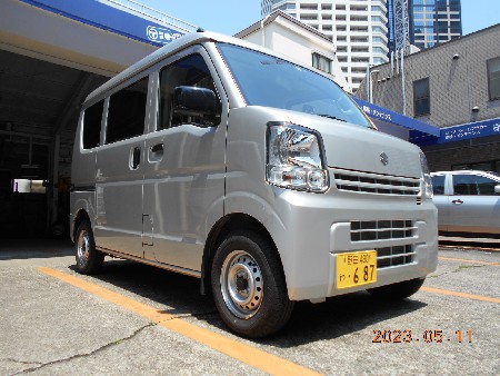 新しい車までのつなぎで東京ビジネスカーズのマンスリー...